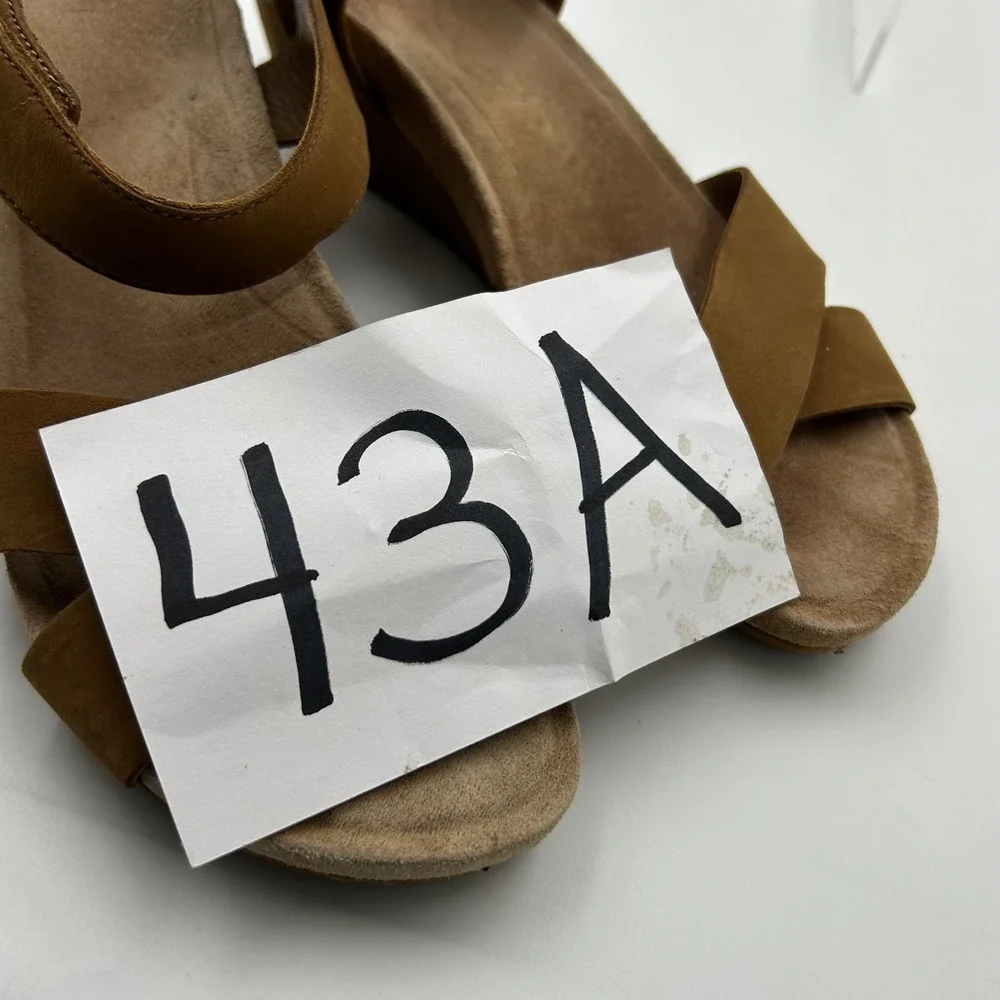 UGG‎ Lucianna Wedge Sandals Womens 7.5 Brown Leather Strappy 1011549 Boho Chic